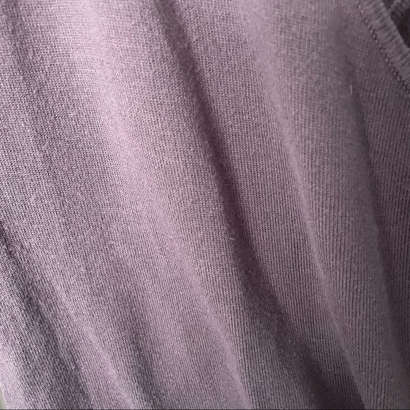 IDO faded purple v neck sweater size small - Picture 4 of 6